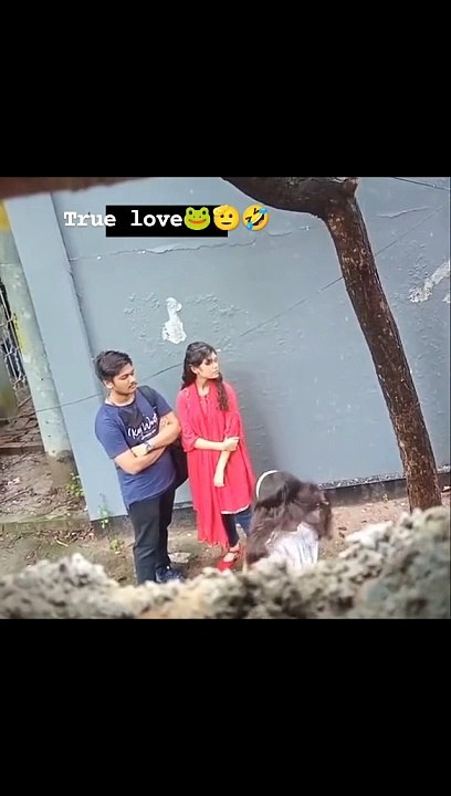 University Couple Date Nearby Side Area Hahaha