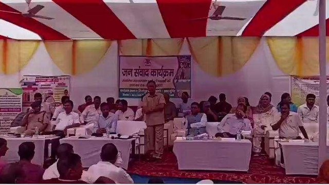 मुंगेर: सरकार आपके द्वार कार्यक्रम के तहत मिर्जापुर बरदह में जनसंवाद कार्यक्रम आयोजित