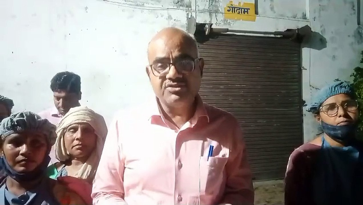 लघु उद्योग इकाई से बागपत की महिलाएं सशक्त और स्वावलंबी और आत्मनिर्भर बन रही