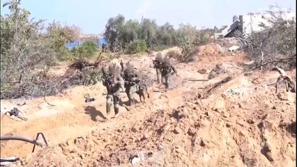 شاهد: إسرائيل تنشر فيديو تقول إنه لجنودها ودباباتها داخل قطاع غزة