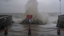 EN DIRECT - La tempête Ciaran en cours dans la Manche