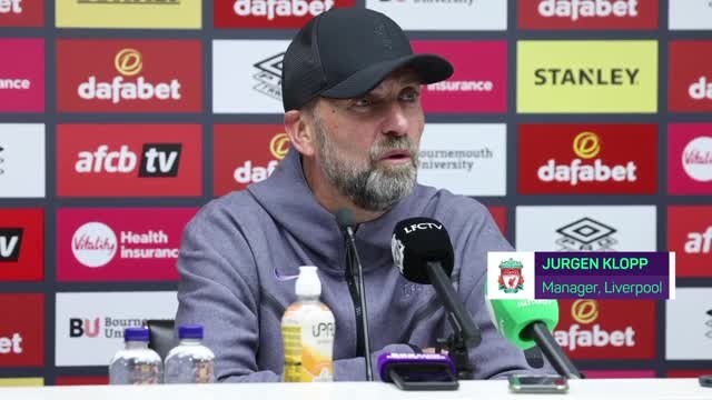 Klopp's hilarious reaction to United's Carabao Cup defeat