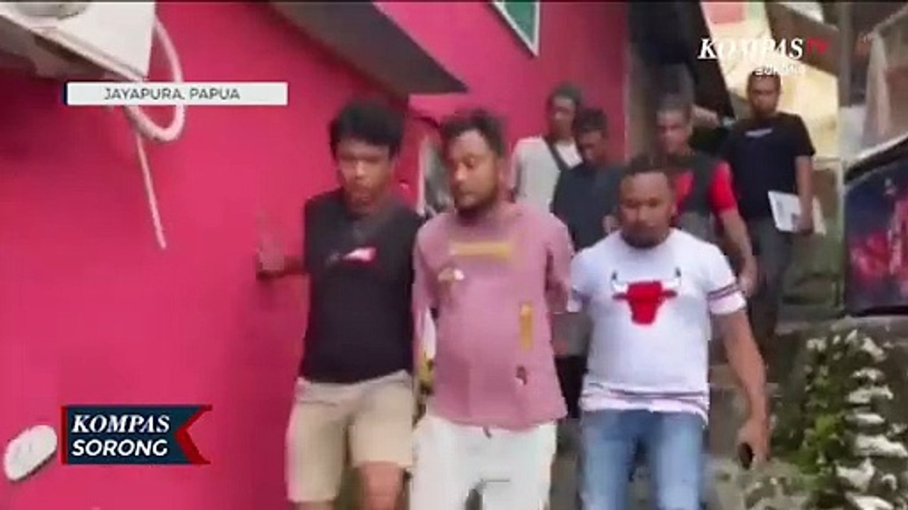 Dua Pengedar Sabu Jaringan Internasional Diciduk Polisi