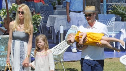 GALA VIDEO – Claudia Schiffer : à 18 ans, sa fille Clementine est son portrait craché !
