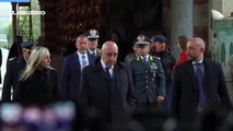 Berlusconi ? ufficialmente tra coloro che hanno ?reso illustre? Milano: il nome inserito nel ?Pantheon? del Monumentale