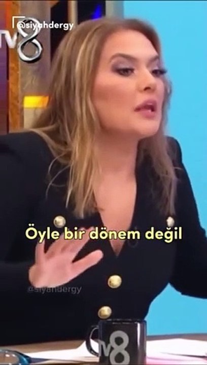 Ekonomik krize dikkat çeken Demet Akalın kızına 10 bin liralık oyuncak bebek aldı