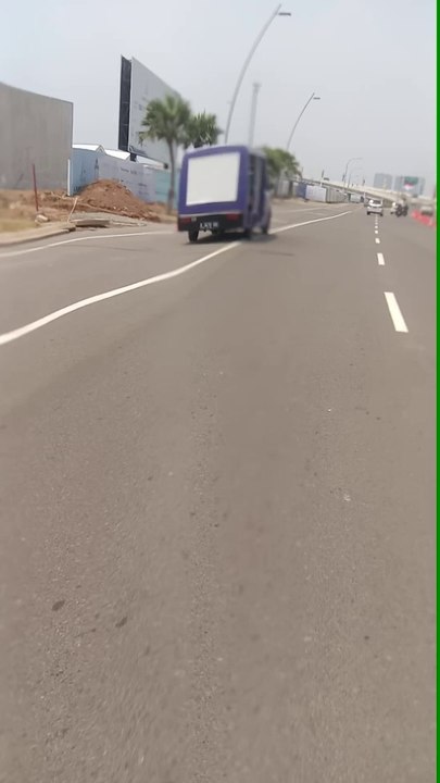 JALAN JALAN KE PANTAI INDAH KAPUK/PASIR PUTIH