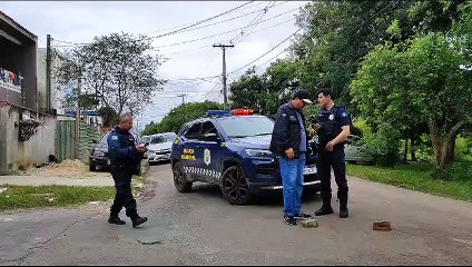Terror! Jovem é surpreendido por atiradores em moto e socorrido em estado grave na Grande Curitiba