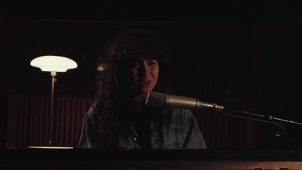 Laura Cahen - Maman est folle (Acoustic Live Session)