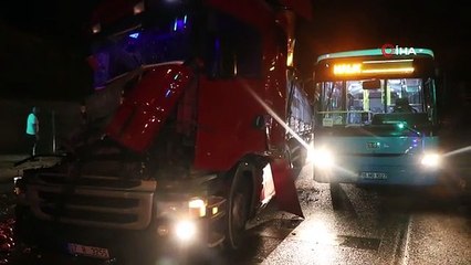 Burdur'da Yağmur Nedeniyle Meydana Gelen Zincirleme Kaza