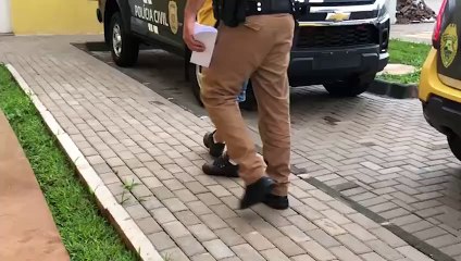 Homem é preso pela PM após agredir a companheira