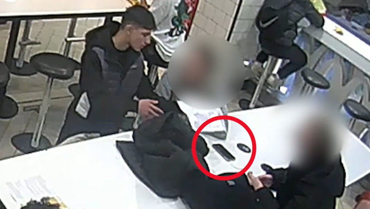 Mobile phone stolen in seconds as thief distrac...