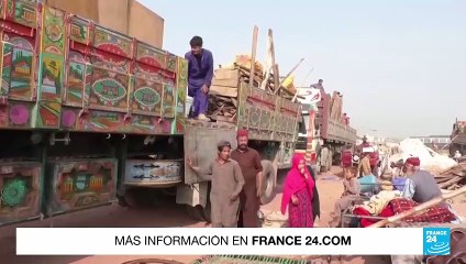 Cerca de 10.000 afganos indocumentados han salido de Pakistán en 24 horas, según ONG