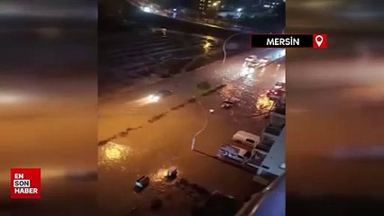 Mersin’de yağmur ve fırtına etkili oldu