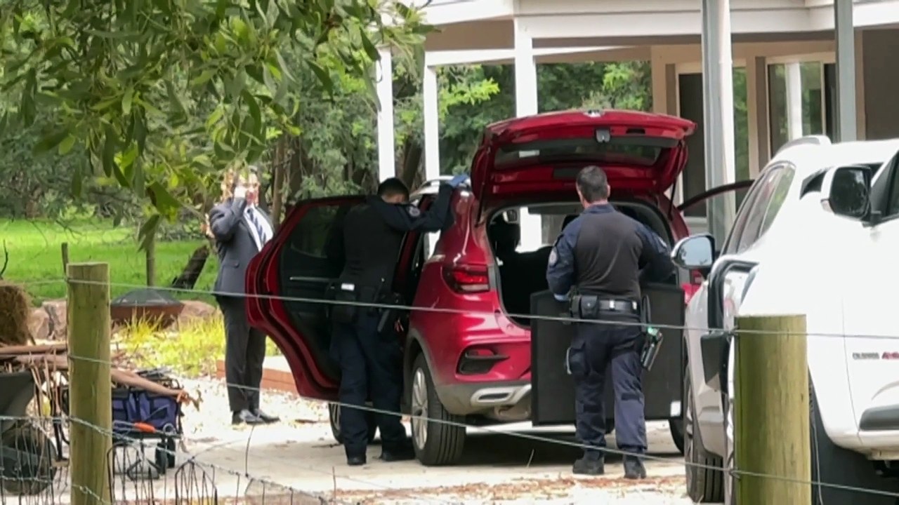 Erin Patterson appears in court charged with mu...