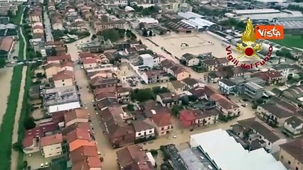Maltempo in Toscana, le immagini aeree di Prato allagata