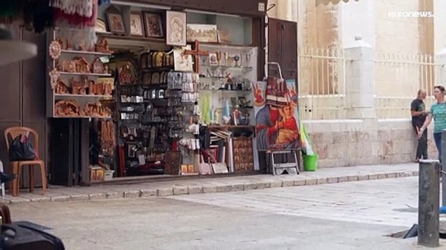 شاهد: حرب غزة تقتل مظاهر الحياة في البلدة القديمة بالقدس الشرقية