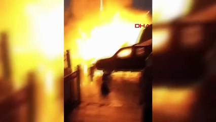 Esenler'de Gelin Alma Merasiminde Havai Fişek Patlaması