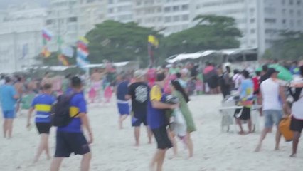 Violence breaks out on Copacabana Beach ahead of Copa Libertadores final