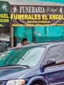 24 Horas Coyotes funerarios se aprovechan de quienes perdieron a un ser querido