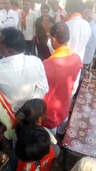 Download Video: Watch VIDEO: The villagers scolded the candidate