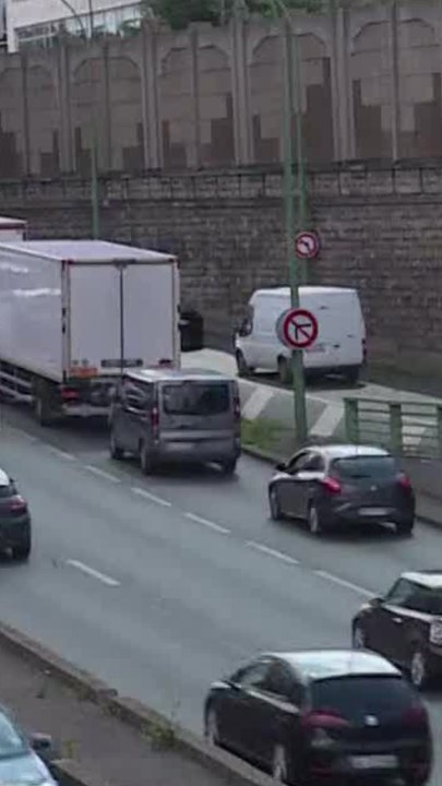 Des radars nouvelle génération vont pouvoir relever des infractions à l'intérieur de votre voiture !