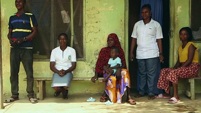 Solar-powered grids bring light to rural Nigeria