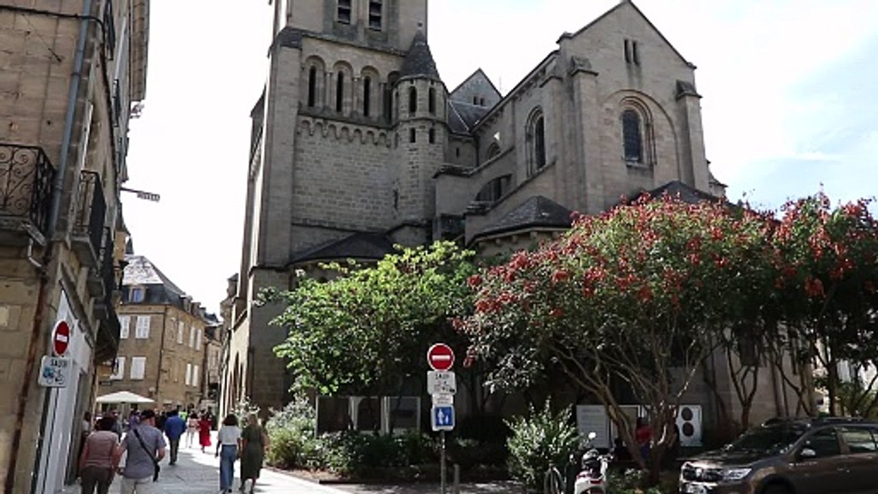 IMG_4210b Brive-la-Gaillarde (19), 47 000 habitants, collégiale Saint-Martin (11è) CLIP