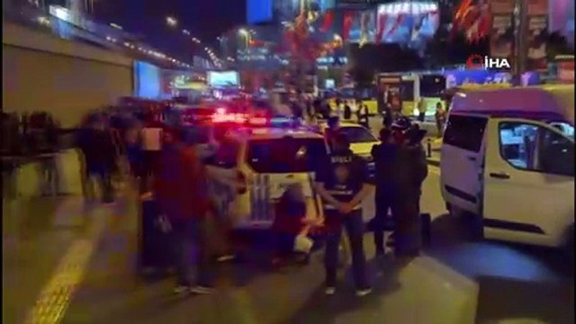 Şişli Mecidiyeköy Metrobüs Durağında Şüpheli Paket İhbarı