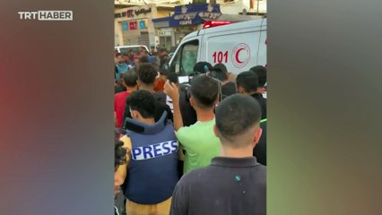 İsrail Şifa Hastanesi yerleşkesinin giriş kısmını vurdu