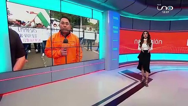 Choferes bloquean oficinas de YPFB