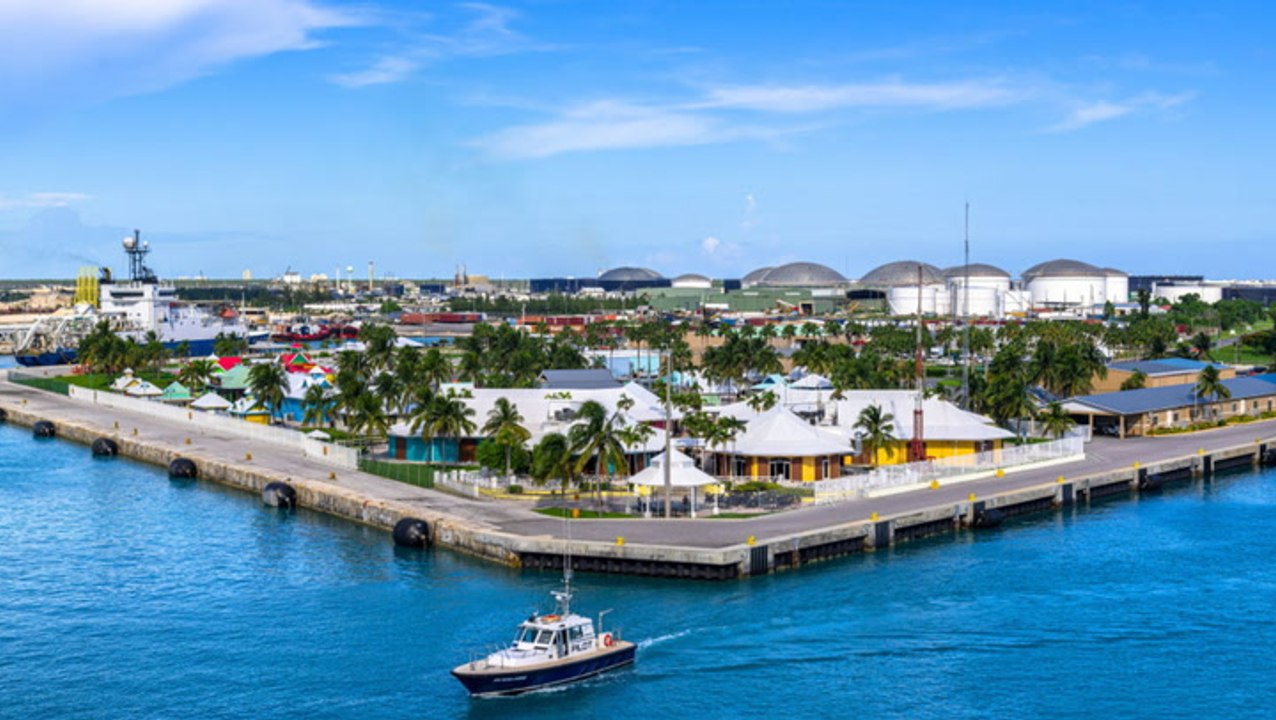 This New Direct Route to the Bahamas Is Launching Just in Time for Winter Travel