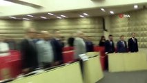 Meclis toplantısında şehit olan Filistinliler dua edildi