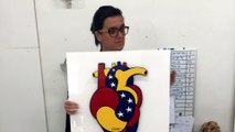 “Mi pieza del corazón genera esperanza, algo que no está conectado con la realidad del venezolano”: Rayma, artista exiliada en Miami