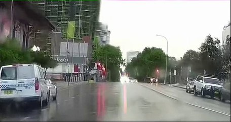 Dash cam footage of police car crash | October 27, 2023 | Illawarra Mercury