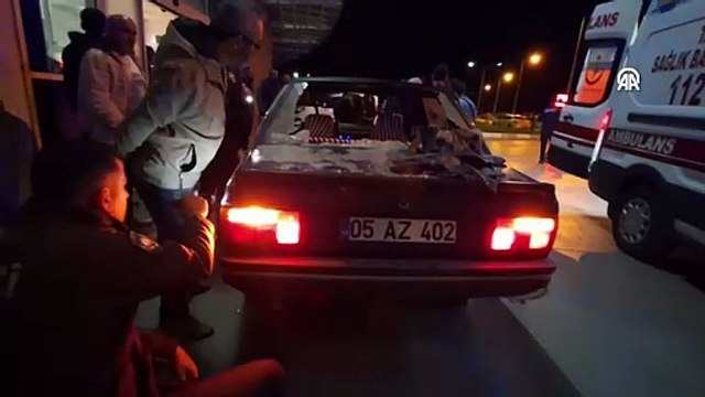 Samsun'da otomobile düzenlenen pompalı tüfekli saldırıda 3 kişi yaralandı