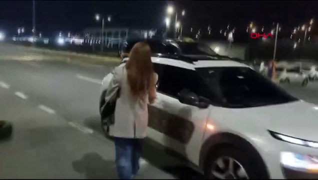 Banu Parlak, havalimanında gözaltına alındıktan sonra serbest bırakıldı