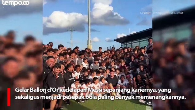 Pamerkan Trofi Ballon d'Or, Lionel Messi Disambut Pemain Akademi Inter Miami