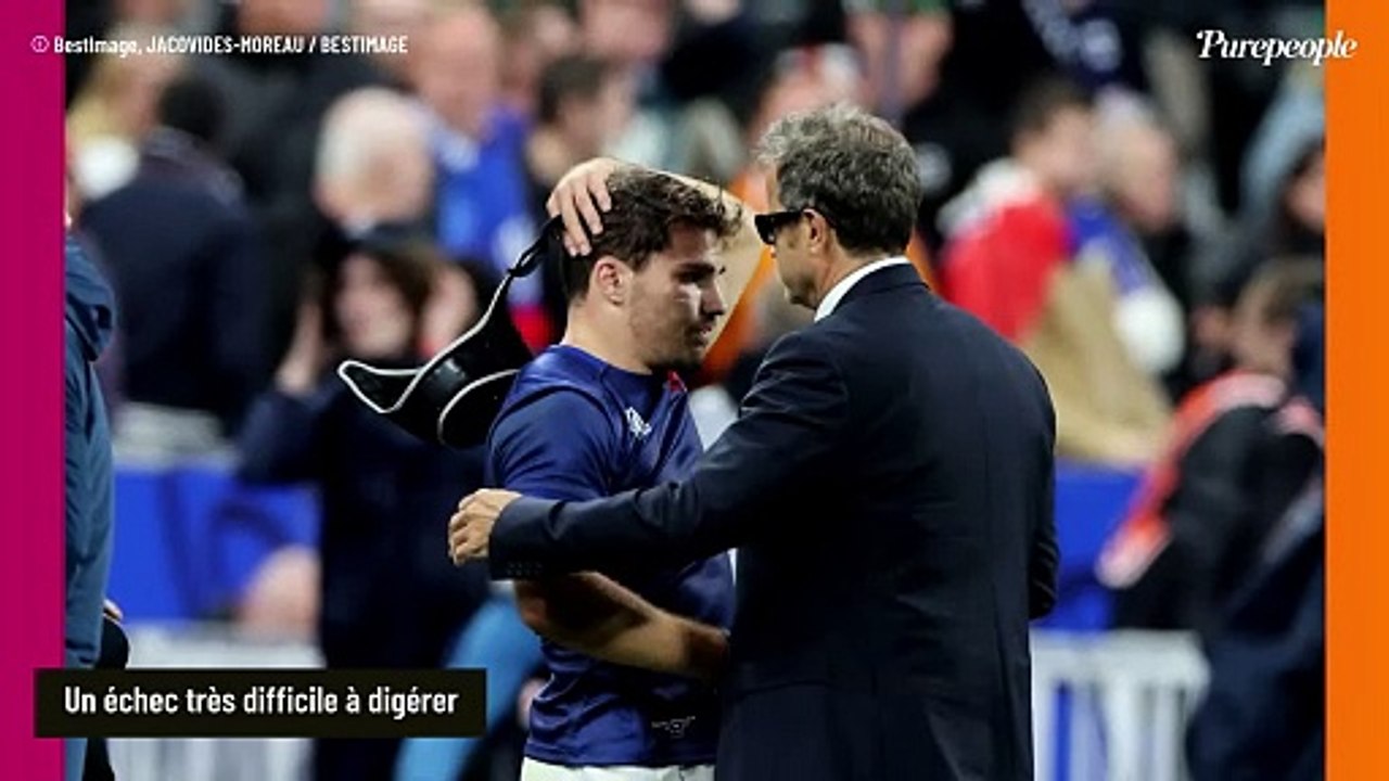 Antoine Dupont parti se mettre "le cul au soleil" loin de la France : il s'offre encore un sacré plaisir après la Coupe du monde !