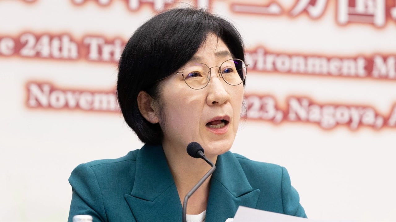 환경장관, 오염수 방류 우려 전달...日 "환경 영향 없어" / YTN