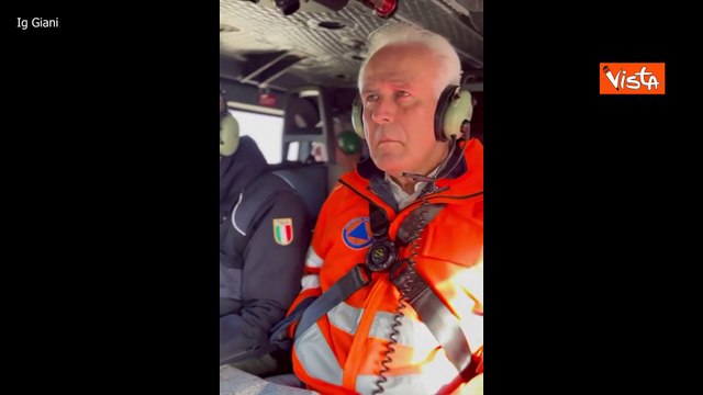Maltempo in Toscana, Giani e Curcio sorvolano zone alluvionate. Territori completamente allagati