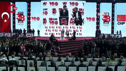 CHP’de kritik gün! İmamoğlu sahneye çıkınca ‘değişim’ sesleri böyle yükseldi