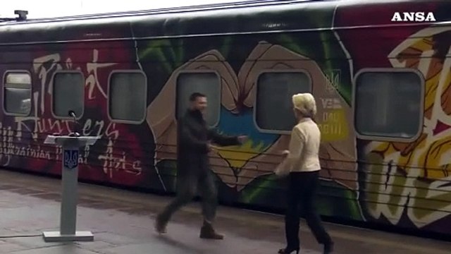 Ucraina, Von der Leyen a Kiev