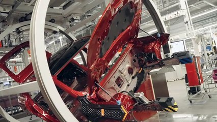 Production BMW iX2 Ratisbonne-Assemblage inclinable