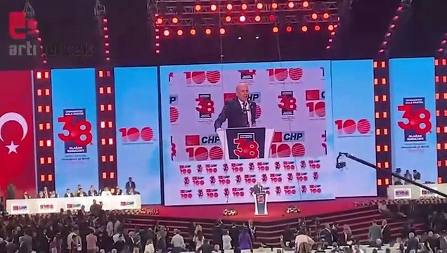 Ankara İl başkanı Ümit Erkol, Özgür Özel’e yüklenince yuhalandı