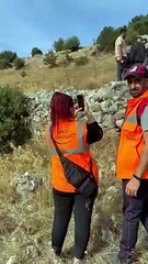 KURTARMA EKİPLERİ ARAZİDE BULDU