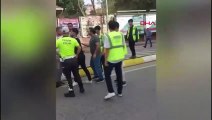 Une bagarre a éclaté entre ouvriers et motocyclistes avant le match à Kadıköy