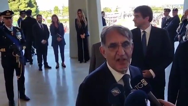 4 novembre, La Russa al Sacrario di Bari