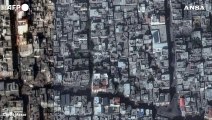 Gaza, le immagini satellitari mostrano la distruzione a Jabalia e Khan Yunis