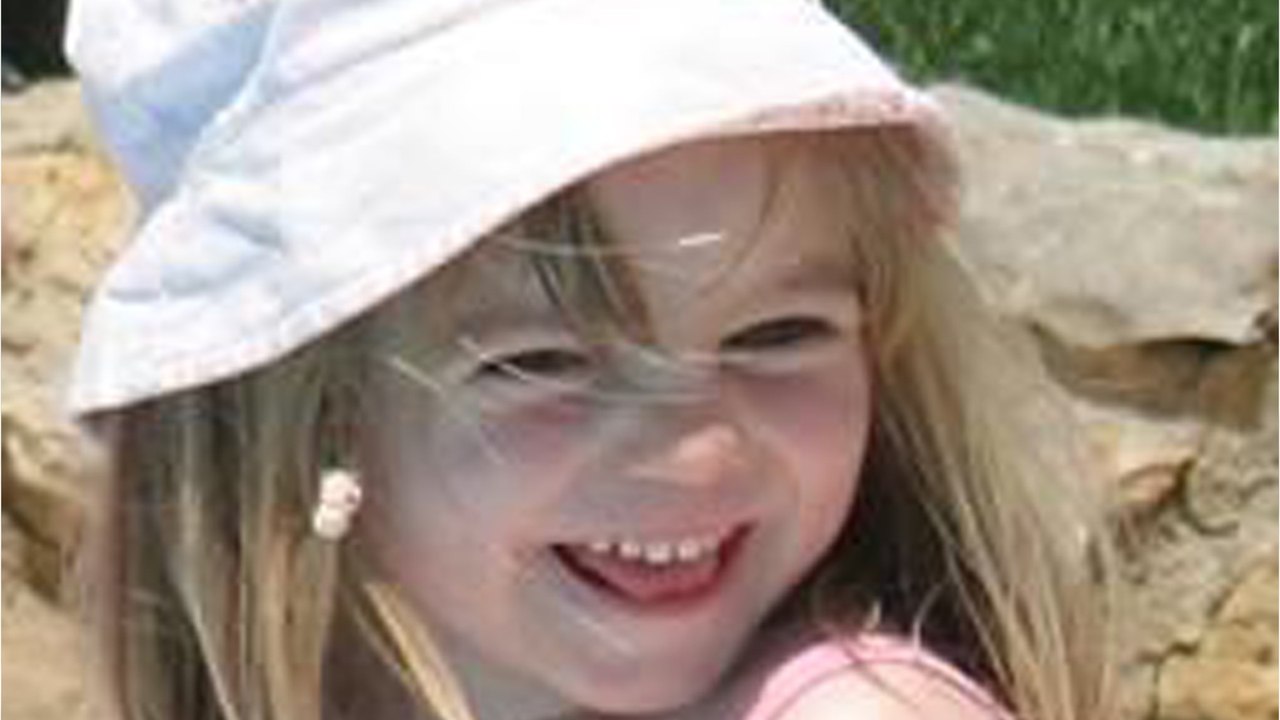 GALA VIDEO - Disparition de Maddie McCann : des photos de la fillette sur de mystérieuses clefs USB ?